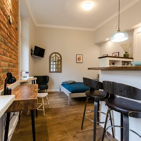 Apartament Emeryk Krasków Εξωτερικό φωτογραφία
